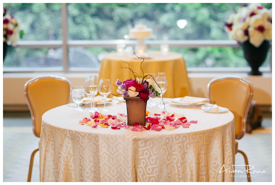 four seasons boston wedding reception table setting